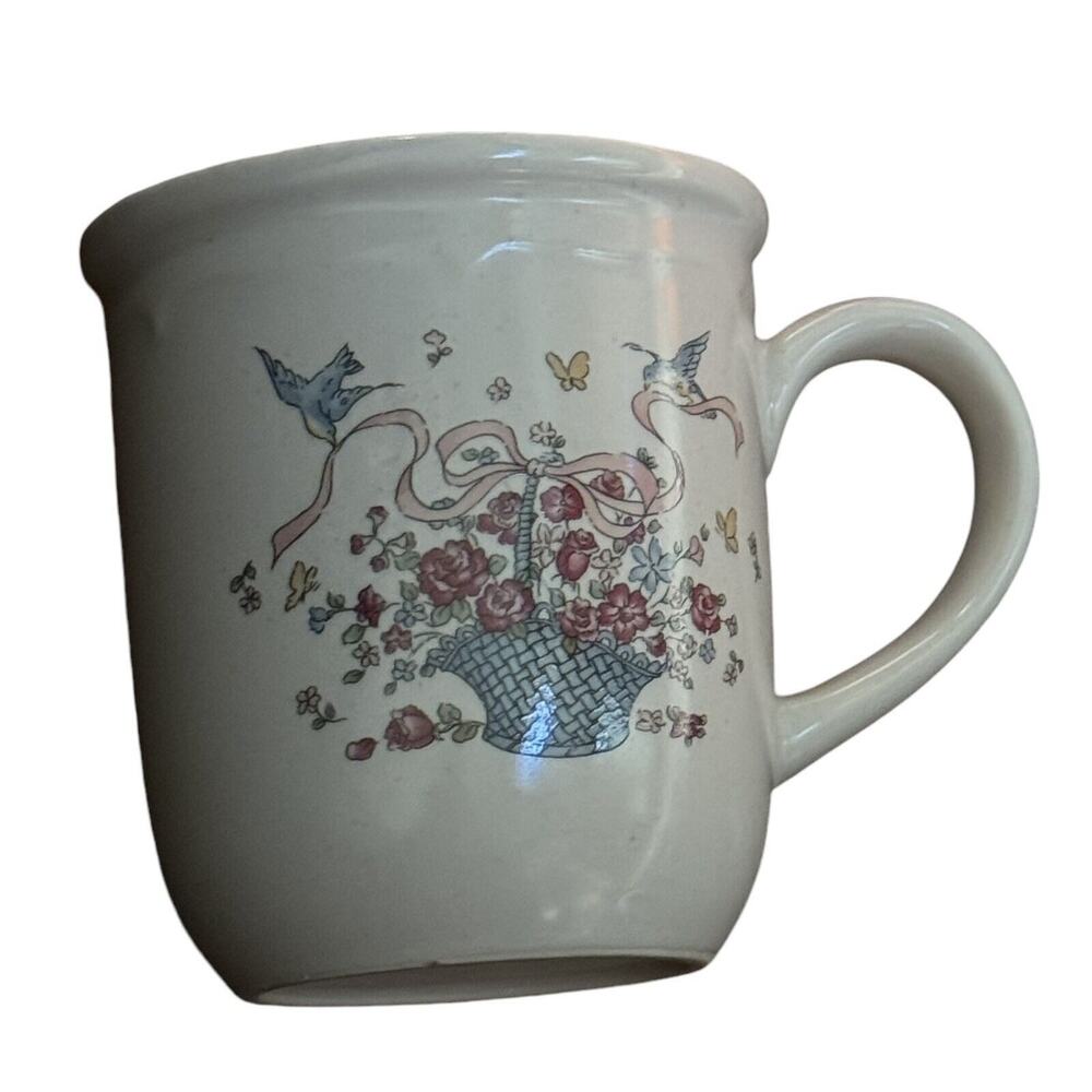 Country Flower Blue‎ Birds French Garden Mug Cup VTG W.B.I Taiwan Speckled READ